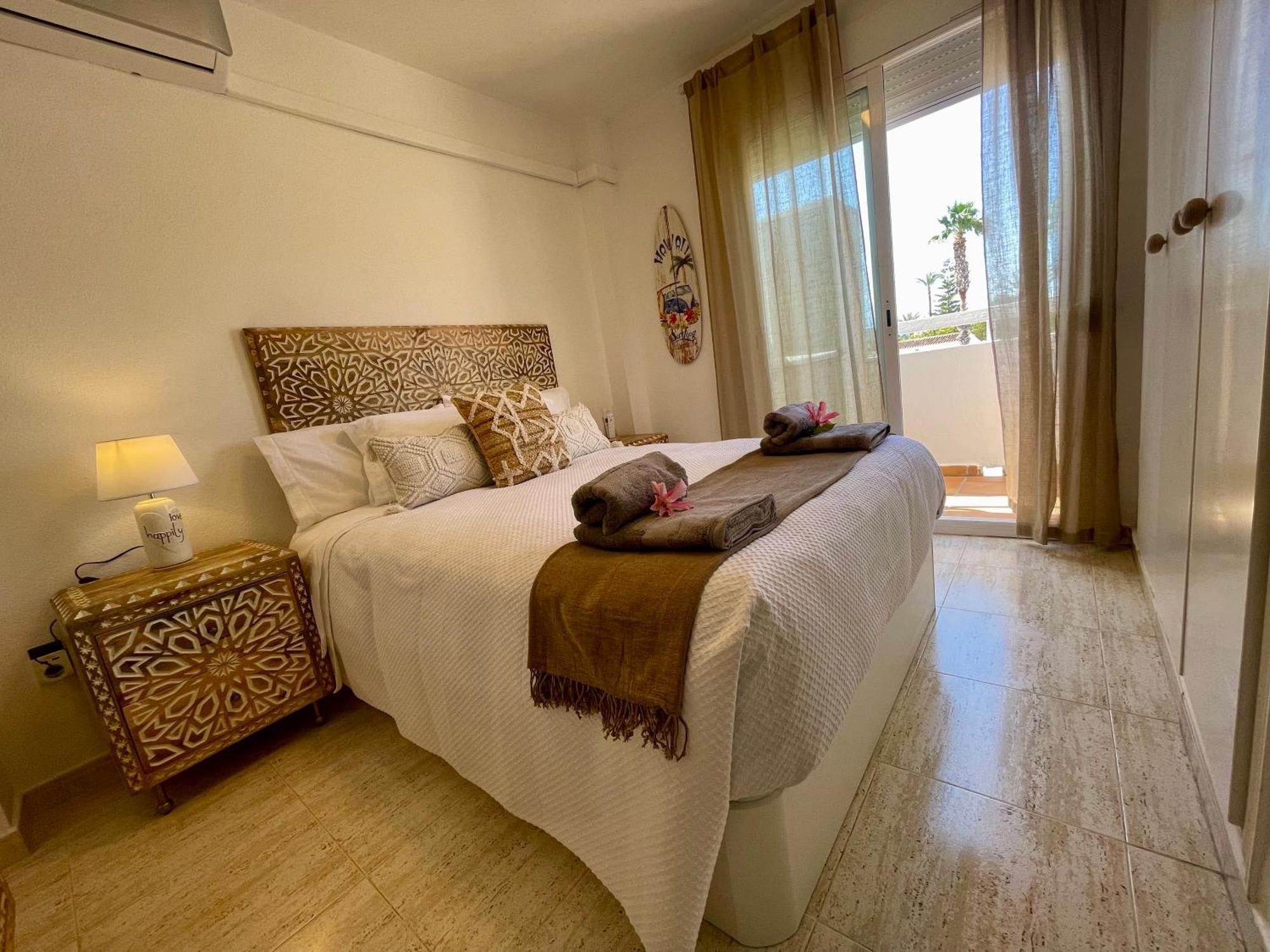 The Beach House Playa Del Arenal Javea - Pool And Garden Steps From The Beach Platja de Larenal Exterior photo